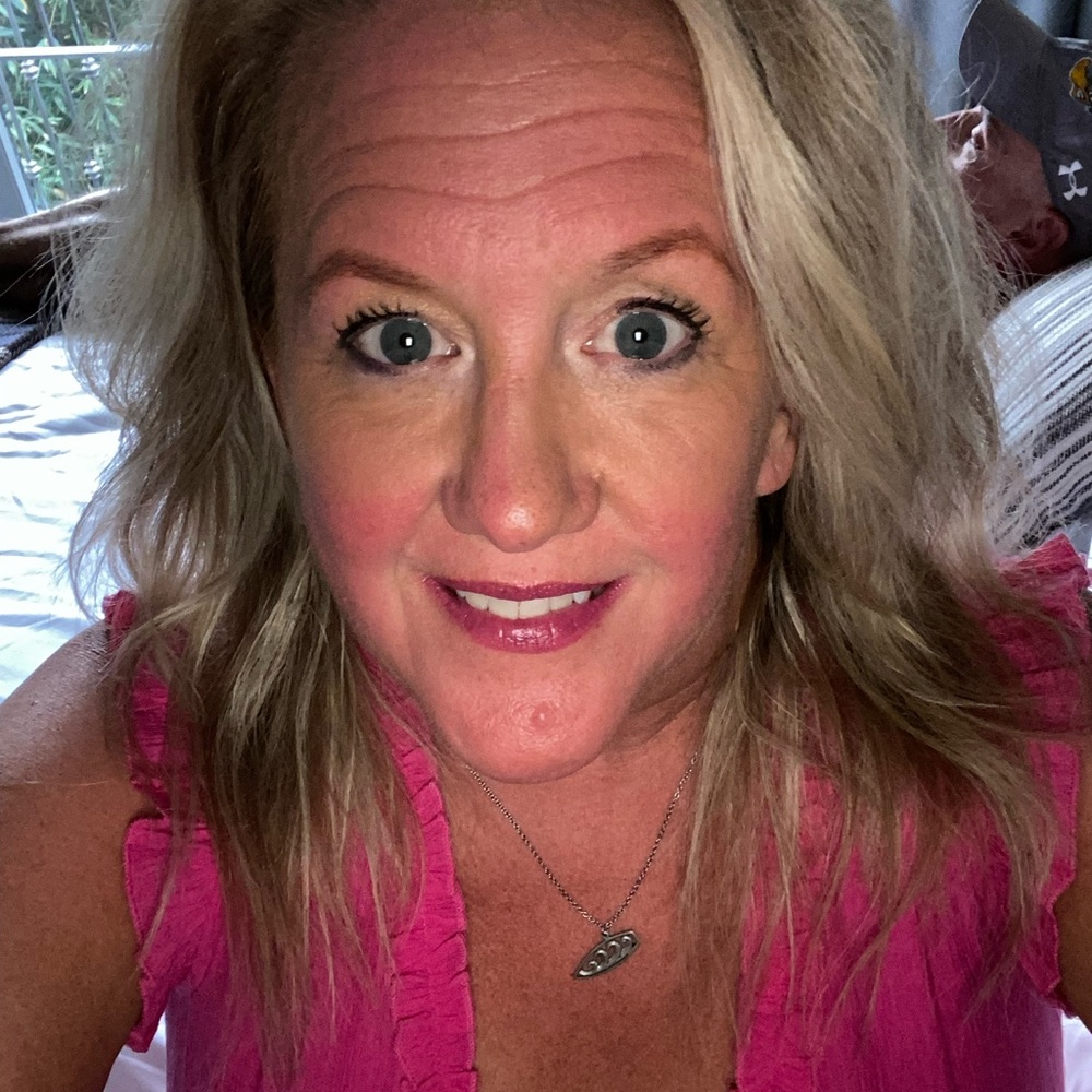 Meet your Posher, Ellen